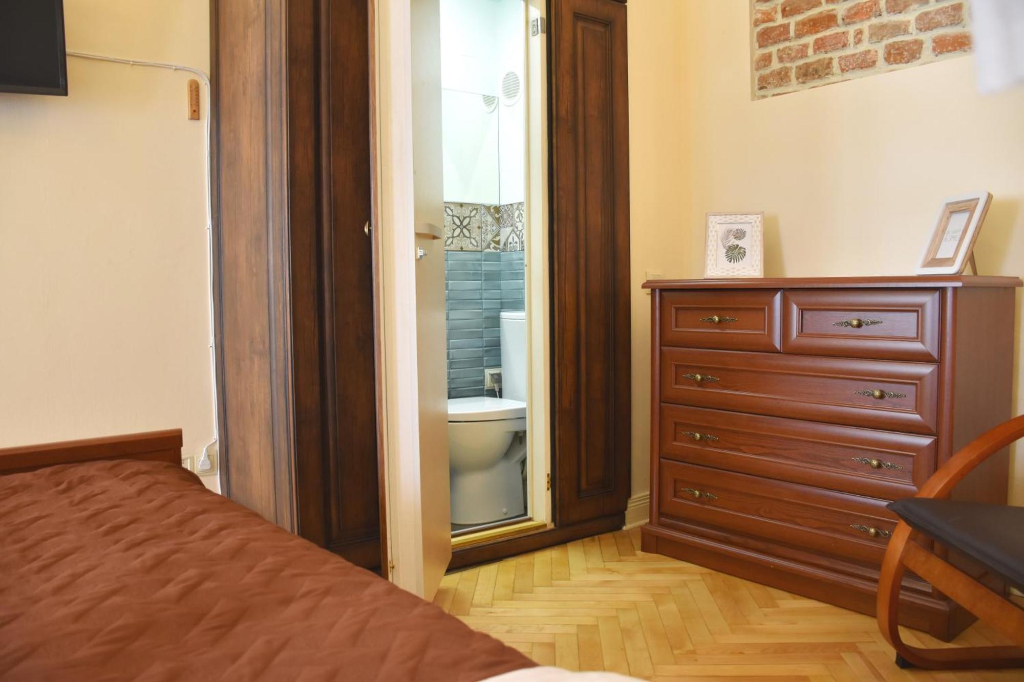 Renewed Central Apartment إلفيف المظهر الخارجي الصورة
